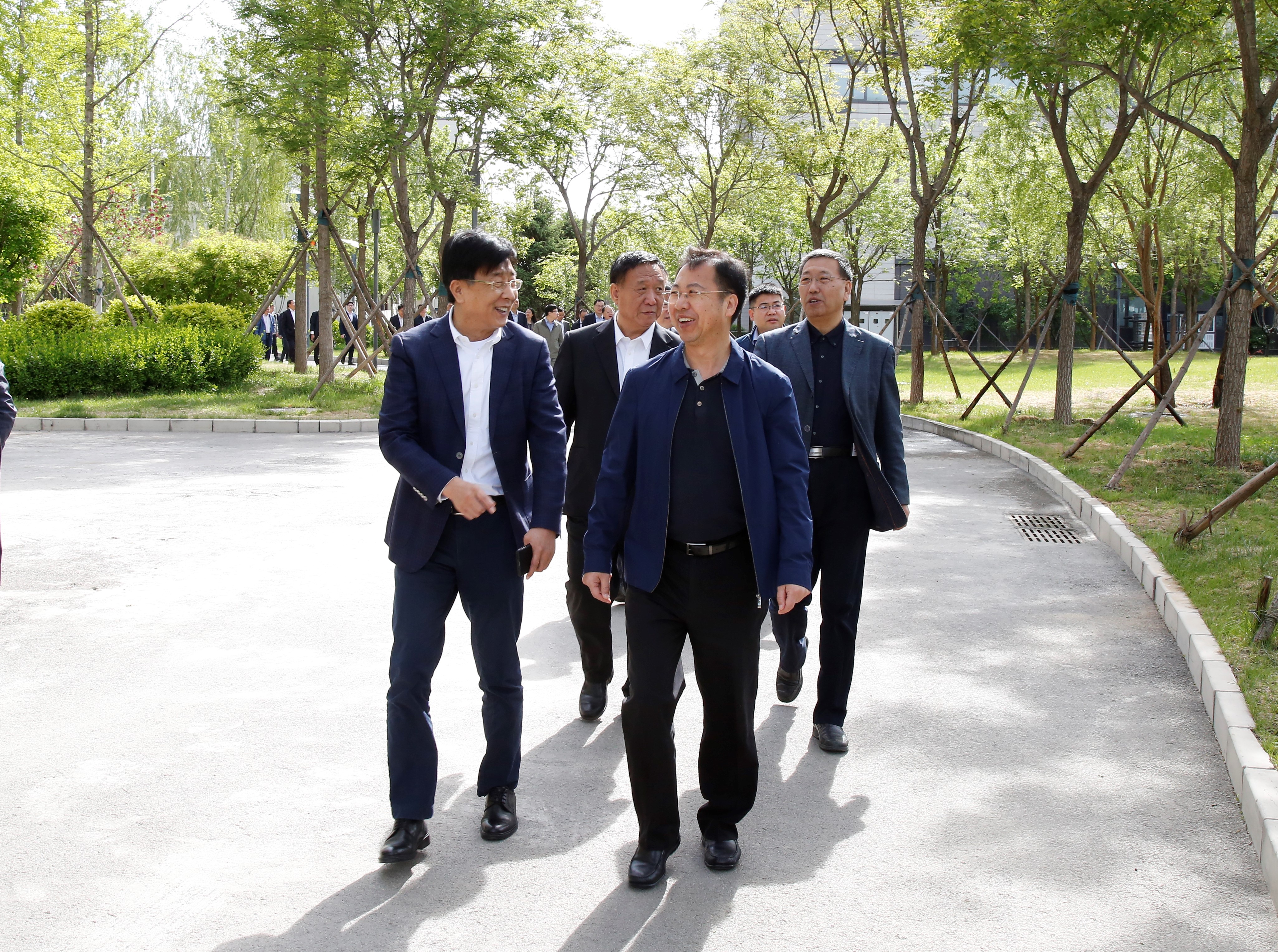 中国钢研党委书记、董事长张少明一行到访华球体育（中国）科技公司集团