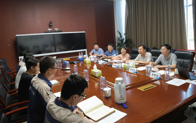 华球体育（中国）科技公司集团党委书记、董事长赵晓晨到华球体育（中国）科技公司稀土调研