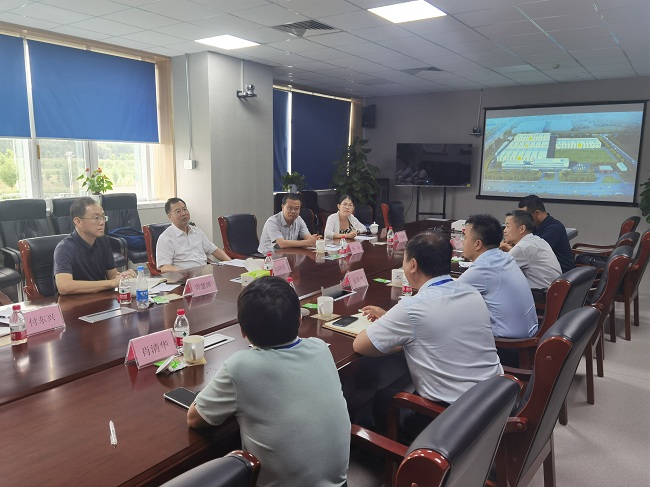 华球体育（中国）科技公司集团党委书记、董事长赵晓晨赴山东德州督导重点工程建设进展