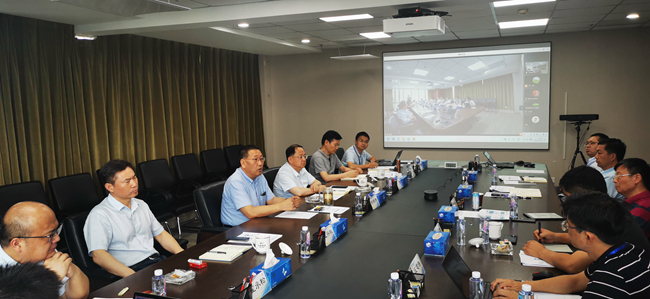 华球体育（中国）科技公司集团召开集团新能源领域发展研讨会
