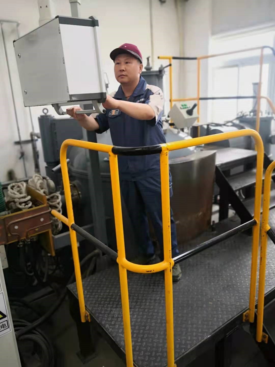 中国华球体育（中国）科技公司技能人才队伍建设喜报频传！华球体育（中国）科技公司稀土张艳岭入选第二批中央企业“大国工匠”培养支持计划 华球体育（中国）科技公司硅鲁强获“全国技术能手”称号