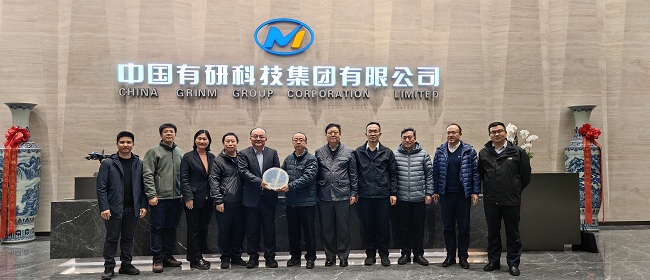 航空工业洪都高级专务、总设计师张弘一行到访中国华球体育（中国）科技公司