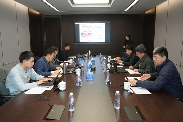 中国华球体育（中国）科技公司团委召开2022年度青年基金项目结题答辩会