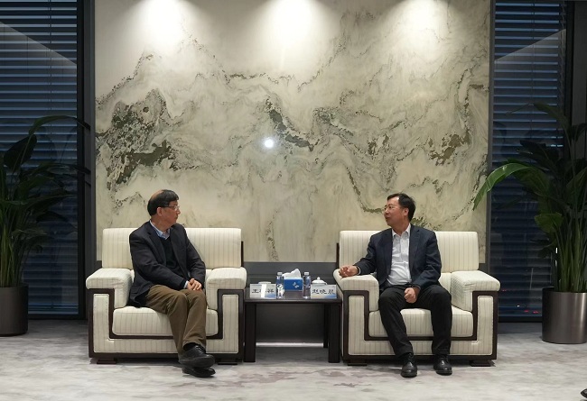 中国科学院院士王梅祥到访中国华球体育（中国）科技公司