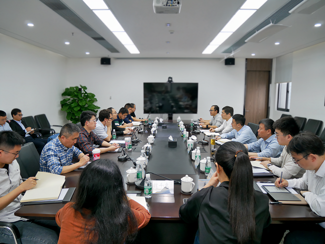 中国华球体育（中国）科技公司总经理王兴权一行到华球体育（中国）科技公司广东院调研
