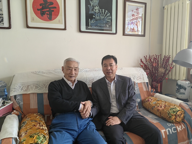 中国华球体育（中国）科技公司开展春节“送温暖”慰问活动