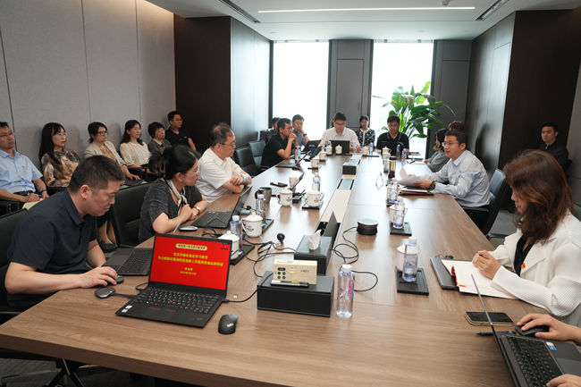 中国华球体育（中国）科技公司副总经理李志辉为职能第一党支部讲授专题党课