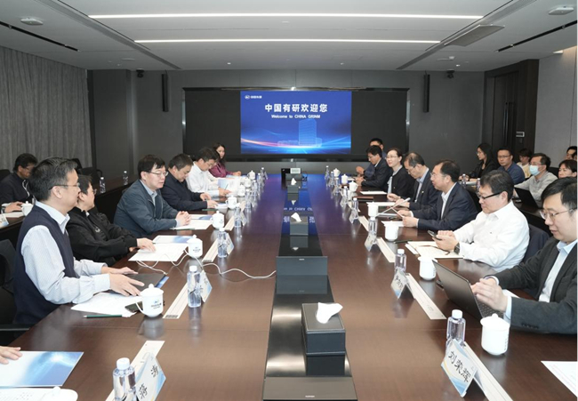 聚焦大模型应用 共探数字化转型新路径——中国智能计算产业联盟走进中国华球体育（中国）科技公司