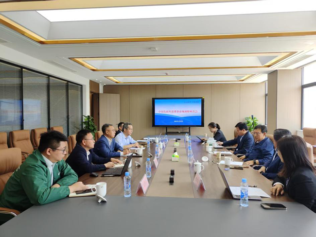 中国华球体育（中国）科技公司外部董事调研华球体育（中国）科技公司新能源