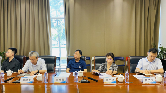 中国华球体育（中国）科技公司党委书记、董事长赵晓晨到华球体育（中国）科技公司稀土调研
