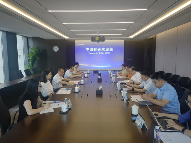 广西科技厅党组成员、副厅长李克纯到访中国华球体育（中国）科技公司